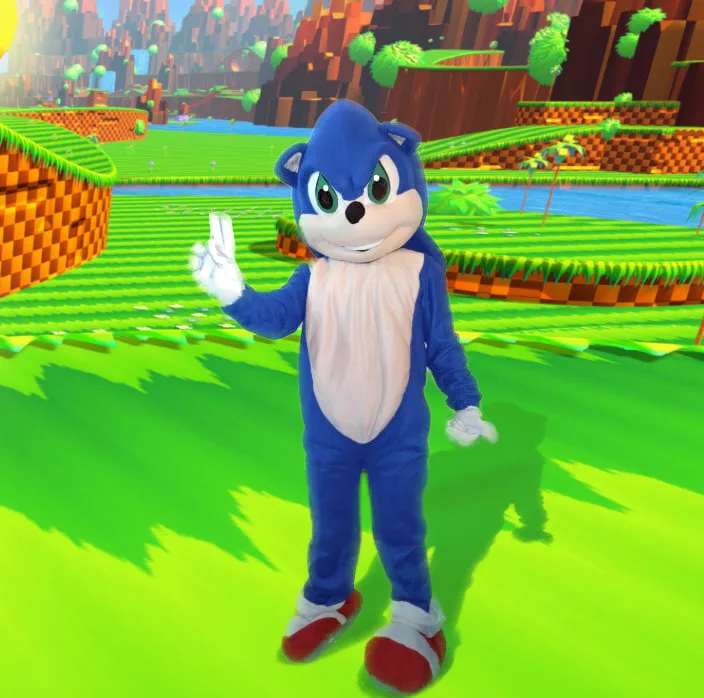 Personaje de Sonic en una fiesta infantil